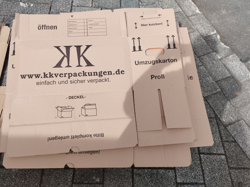 Umzugkartons zu verkaufen in Aglasterhausen