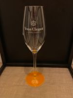 6 Veuve Clicquot Champanger Gläser oranger Fuß NEU Hamburg Barmbek - Hamburg Barmbek-Süd  Vorschau