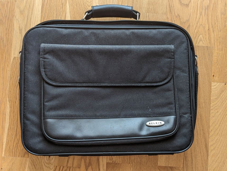 Laptoptasche // Belkin // ca. 45x35x10 in Syke