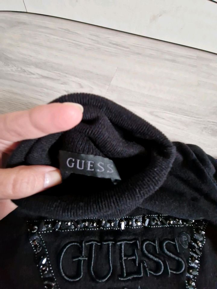 Guess Pullover Gr. S in Wolfen