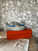 Nike Air Force 1 mit blauem Haken Bayern - Steinbach Vorschau