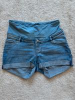 H&M MAMA Umstands-Jeansshorts „Low Rib“ Gr. M *wie NEU* Hessen - Riedstadt Vorschau