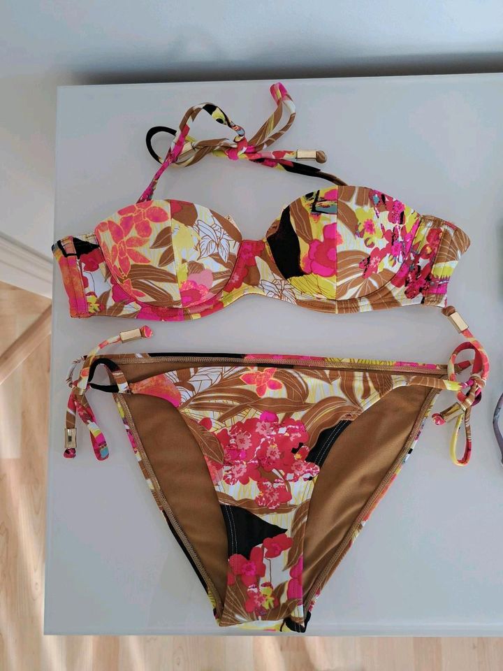 H&M Bikinis Pink Blau Bunt in Hamburg