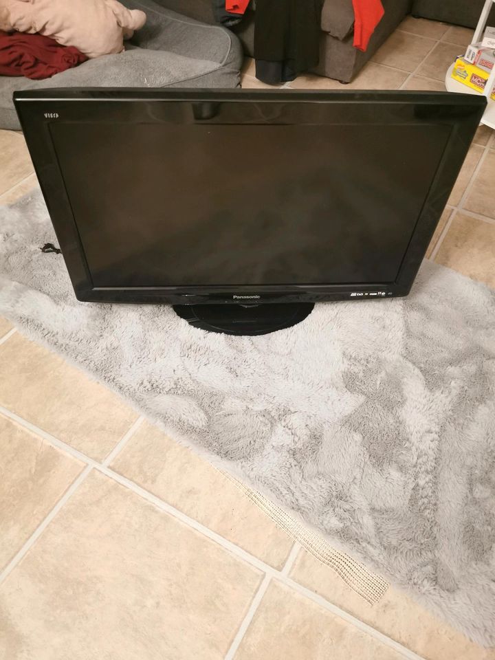 Panasonic TV 32 Zoll / 81cm Bildschirmdiagonale in Mönchengladbach