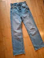 Pull&Bear Damen Jeans Straight Leg Gr.  34 Bayern - Hengersberg Vorschau