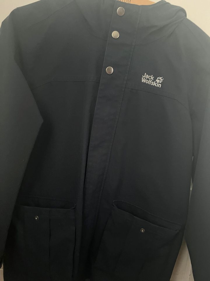 Jack Wolfskin 2in1 Jacke in Berlin