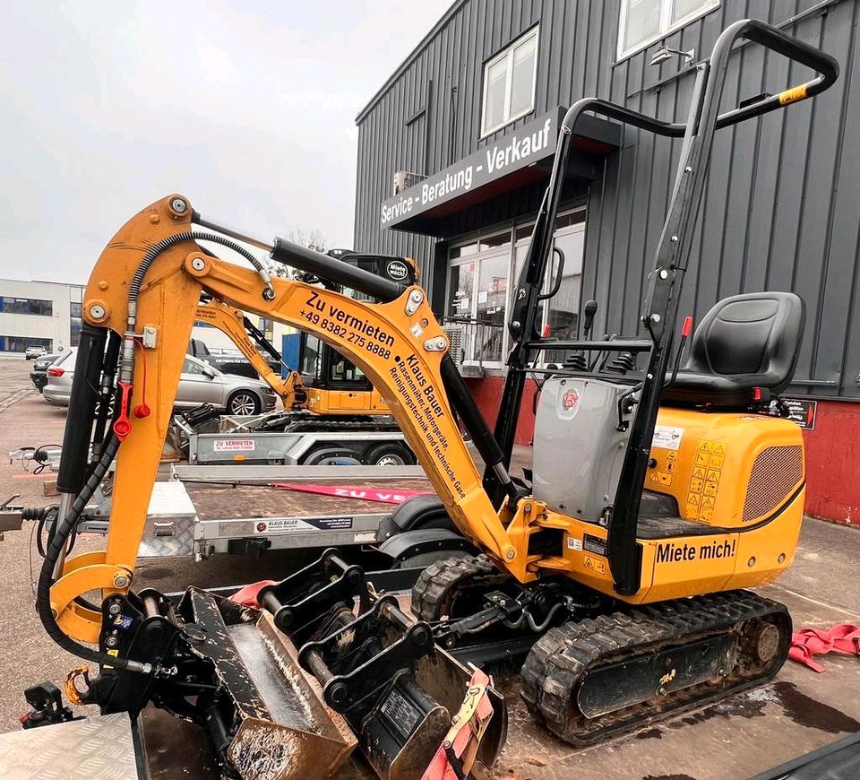 Minibagger Caterpillar 0,9t MIETEN in Lindau