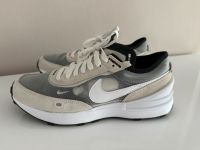 Nike unisex Sneaker Gr. 38,5 Nürnberg (Mittelfr) - Südoststadt Vorschau