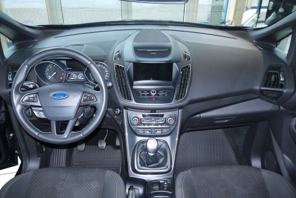 Ford C-Max Sport/Navi/Xenon/SHZ in Bückeburg