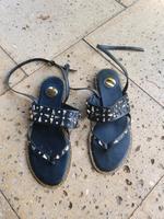 Sandalen von buffalo, schwarz mit Nieten,  gr. 39 Bayern - Kaufbeuren Vorschau