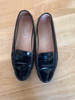 Tods schwarze Lackmokkasins Gr 38,5 Lindenthal - Köln Sülz Vorschau