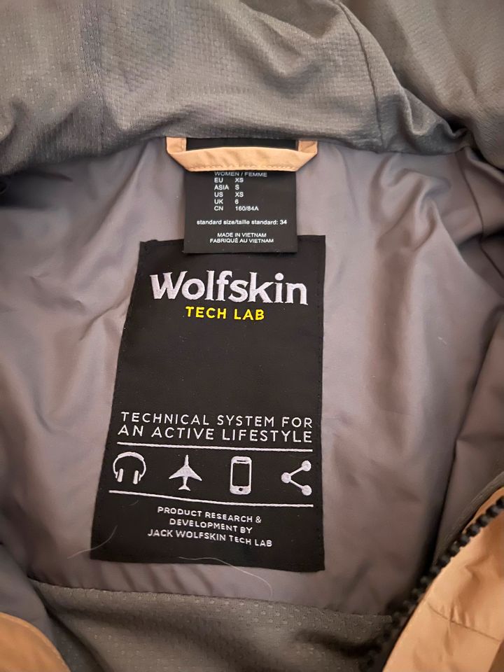 Jack Wolfskin-Tech Lab Jacket Alexandria, oversize Größe XS, Neu in Garmisch-Partenkirchen