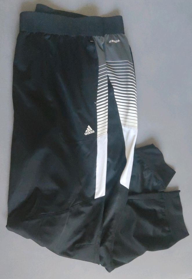 Adidas Herren XXL - 4 Teile - Sport in Bottrop