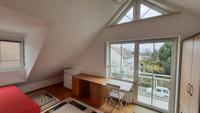 Vermiete 16 m² Zimmer in heller und ruhiger 80 m² Dachgeschoßwhg. München - Trudering-Riem Vorschau