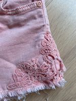 Shorts Gr 134 Mädchen rosa Süß Altona - Hamburg Othmarschen Vorschau