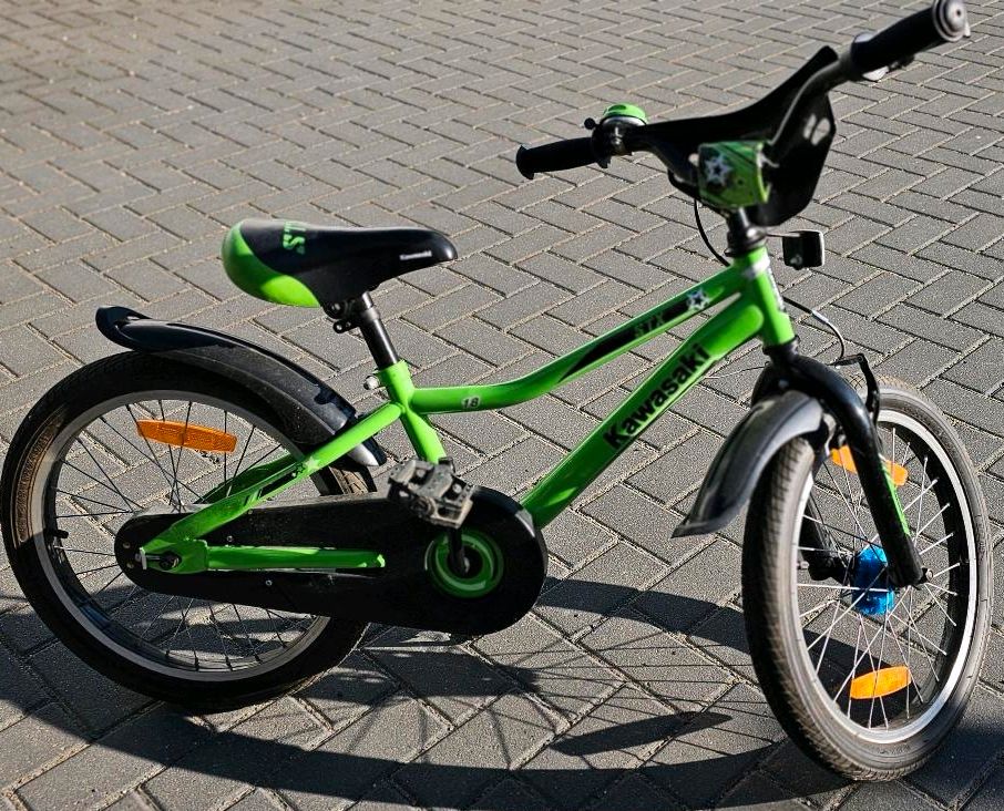 KAWASAKI Kinder Fahrrad 18 Zoll in Berlin