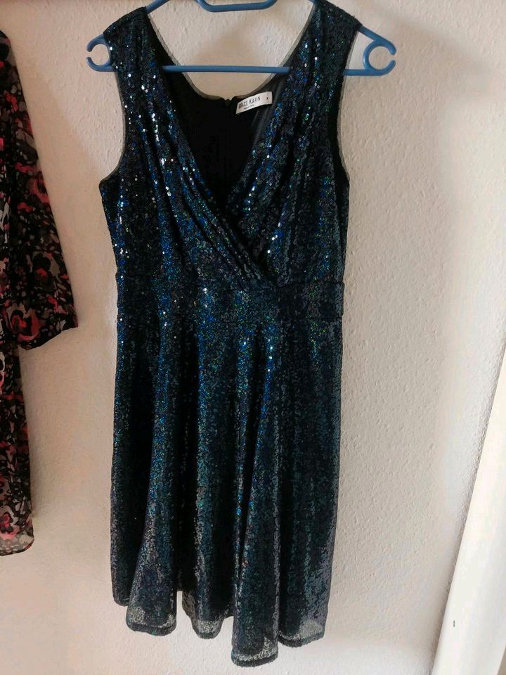 Neu ❤️ NP 40€  Pailletten Kleid ❤️ M / L ❤️ Grace Karin 38 /40 in Vogtsburg