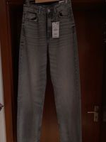 ZARA Gr. 38 nagelneu mit Etikett Jeans grau Denim Baden-Württemberg - Fellbach Vorschau