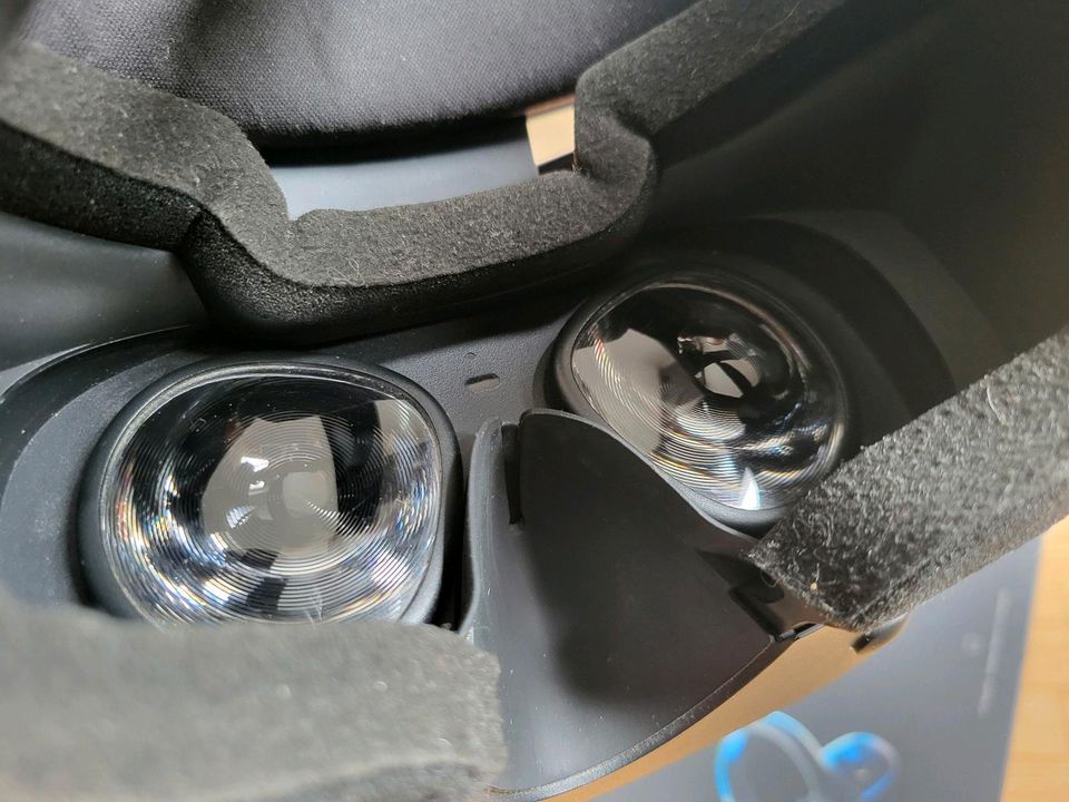 Oculus Rift S VR Brille + Zubehör *Virtual Reality in Marl