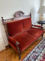 Antiquitäten Couch und 2 dazu passende Sessel mit rotem Samtbezug Berlin - Westend Vorschau