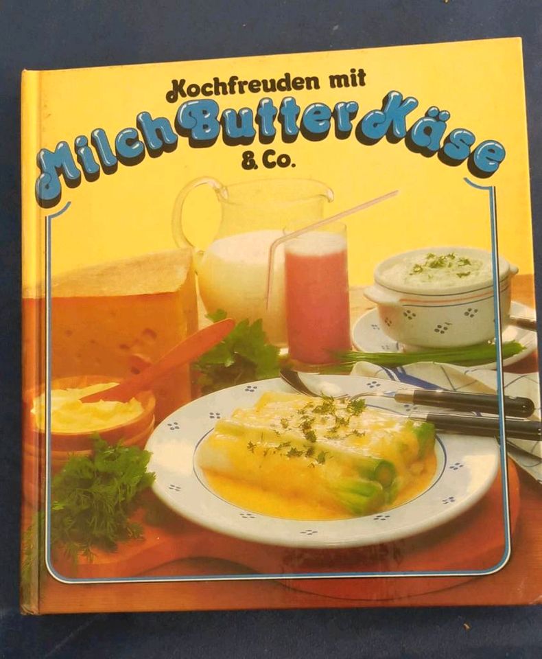 Kochbuch, Milch, Butter, Käse in Wallhausen