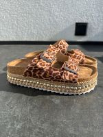 Sandalen Gr.36 mit Leopardmuster und Nieten Baden-Württemberg - Sindelfingen Vorschau