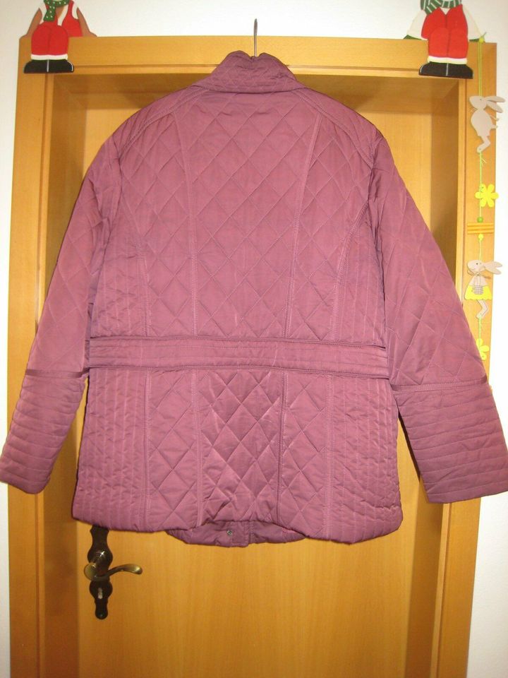 Damen Steppjacke, Gr. 48, dunkelrot, Atelier Goldner Schnitt in Schwarzenbach a d Saale