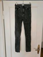 Graue Jeans mit leichtem Muster Hessen - Darmstadt Vorschau