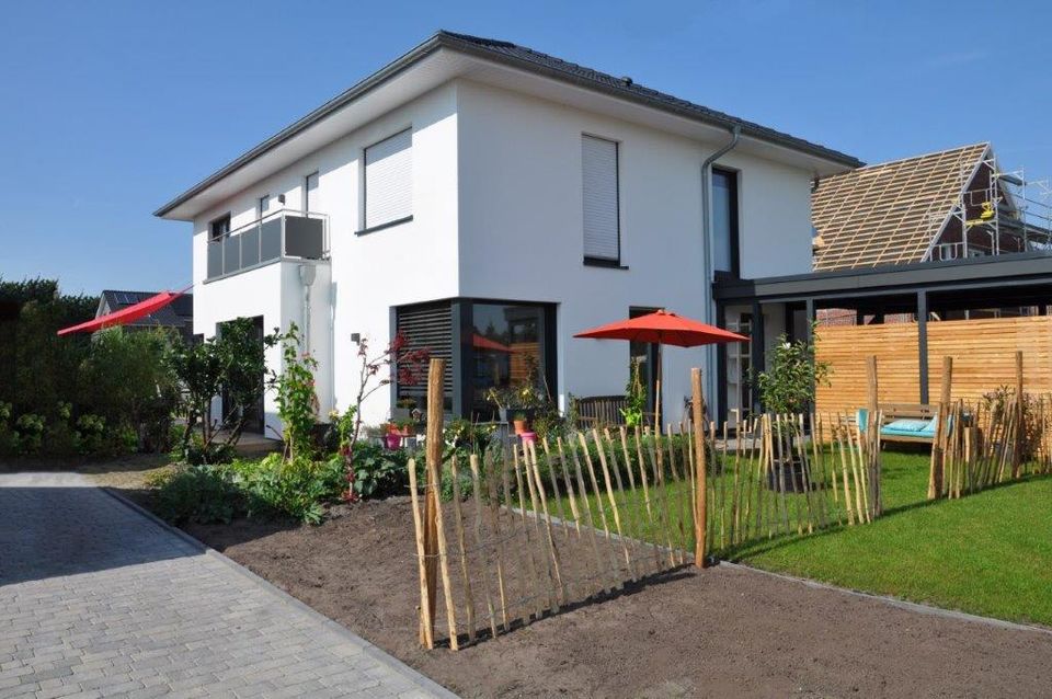 Sie haben das Grundstück - Planen und Bauen- Stadtvilla 120 - Traumhaus - Alles aus einer Hand in Oldenburg