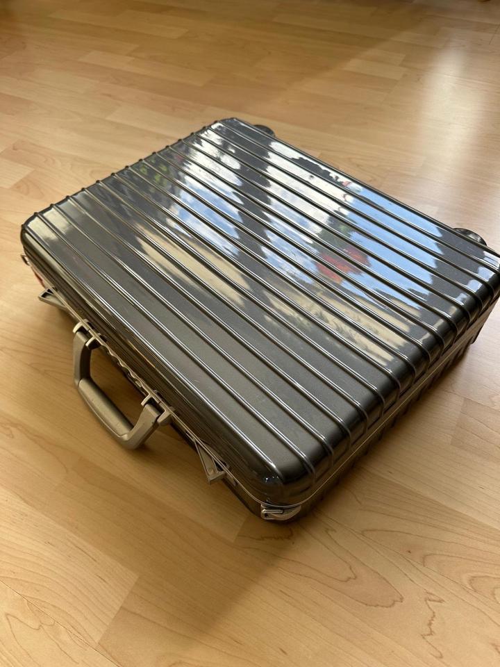 Rimowa Libo Attache Briefcase / Aktenkoffer dunkelgrau in Bremen