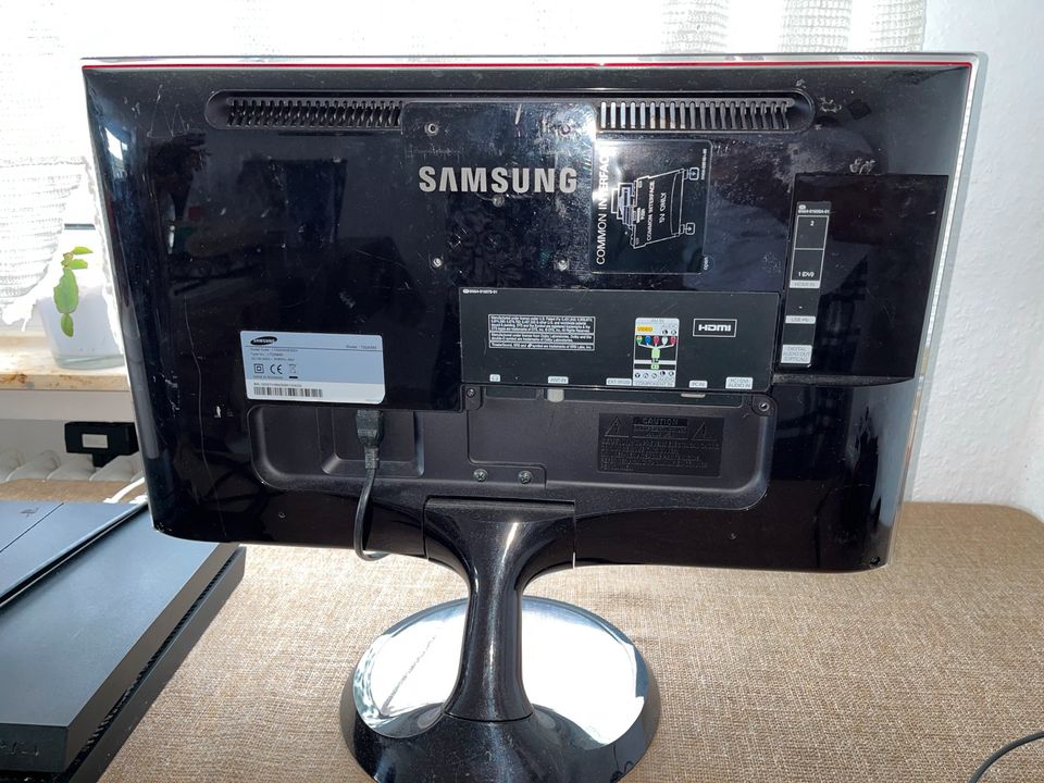 Samsung Monitor in Alfter