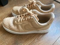 Nike AF1 / Air Force 1, Gr. 40, low top, sand/beige Hessen - Kriftel Vorschau