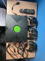 Erste Xbox mit drei Controllern und Zubehör Eimsbüttel - Hamburg Lokstedt Vorschau