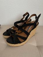 Tamaris Pumps High Heels 38 Wedges Nordrhein-Westfalen - Wesel Vorschau