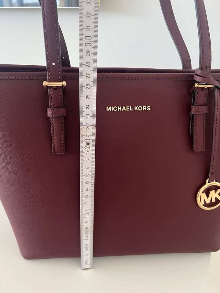 Michael Kors Shopper Bag Bordeaux neu in Oberstenfeld