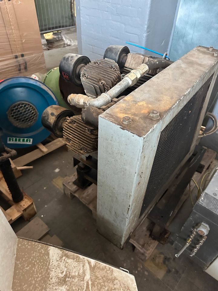 Kompressor Boge Maschinen Holzverarbeitung Schrauben-Kompressor in Recke