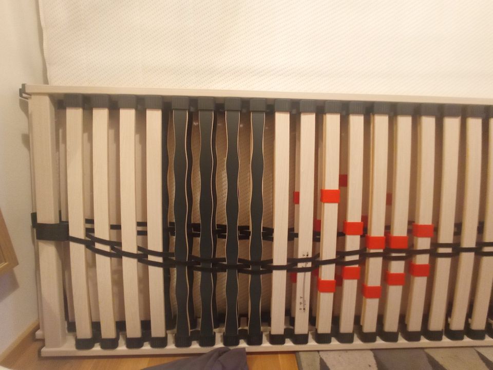 2x Lattenrost 2 x 0,70m NEU, 2x70cm breit in Dresden