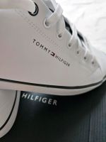 NEU!!! Tommy Hilfiger, weiß, Sneaker, Low Herren Gr. 44 Rheinland-Pfalz - Trier Vorschau