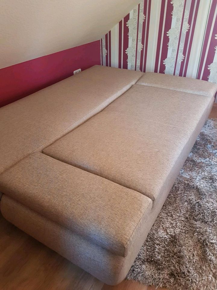 Sofa mit Schlaffunktion und Sessel, Schlafsofa, 2-Sitzer in Berlin