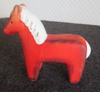 Vintage Schweden Dala Keramik-Pferd orange/rot ca. 8 cm hoch Nordrhein-Westfalen - Lemgo Vorschau