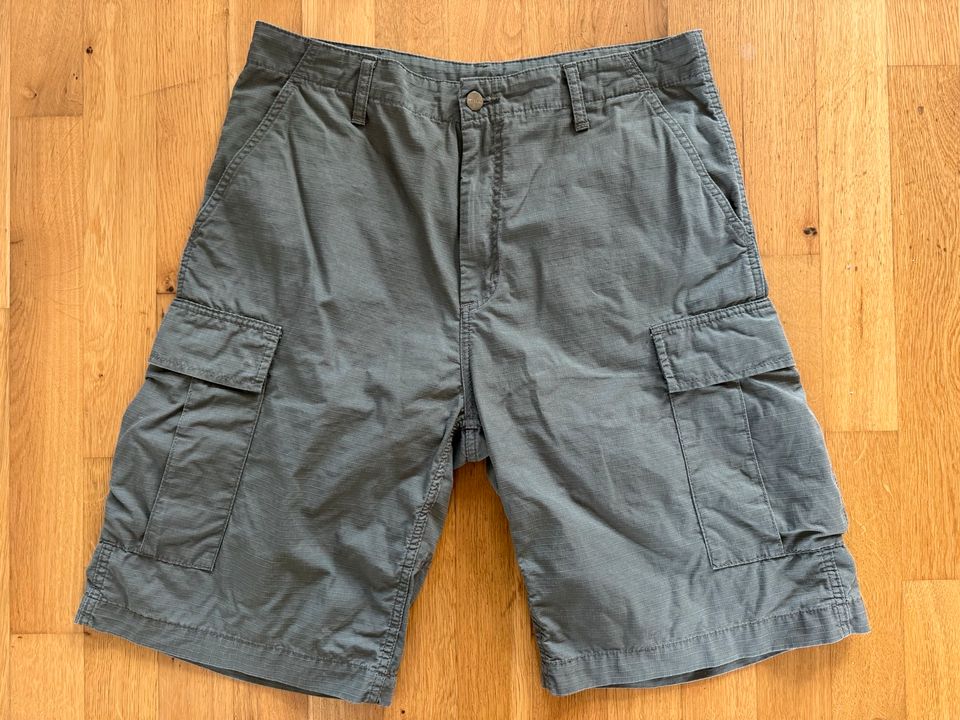 Carhartt Cargo Bermuda Shorts Ripstop Moss, W32 in Leipzig