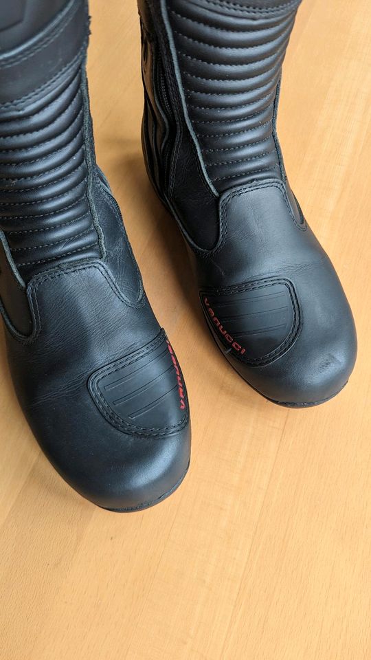 Vanucci Damen Motorrad Stiefel 39 in Großheirath