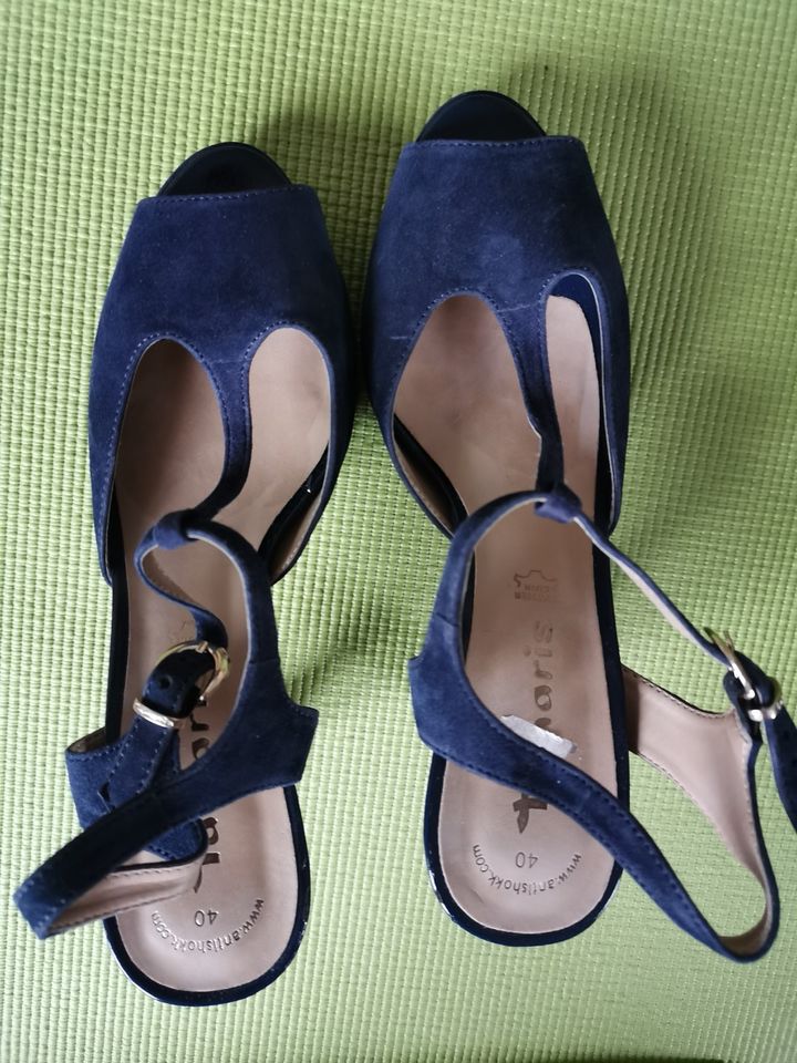 Blaue Wildlederpumps/ High Heels von Tamaris/ 40 in Haan