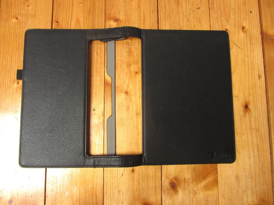 Fintie Tastatur Tablet Case 16 x 24 cm Samsung in Köthen (Anhalt)