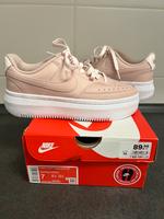 Nike Damen Schuhe Größe 38 neu mit ovp Berlin - Tempelhof Vorschau