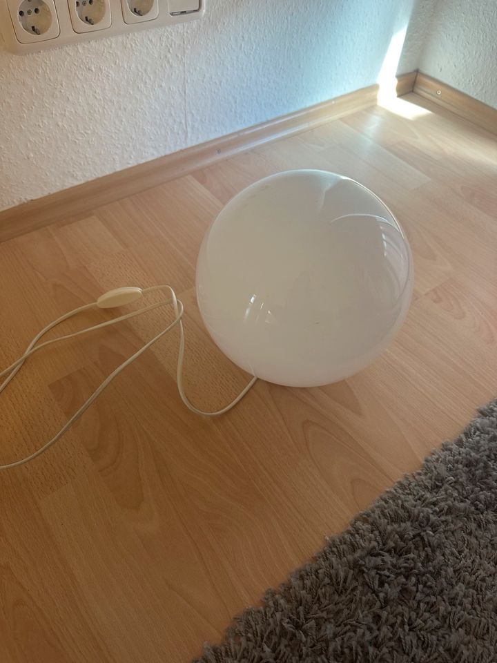 Lampe rund weiß Ikea in Offenbach