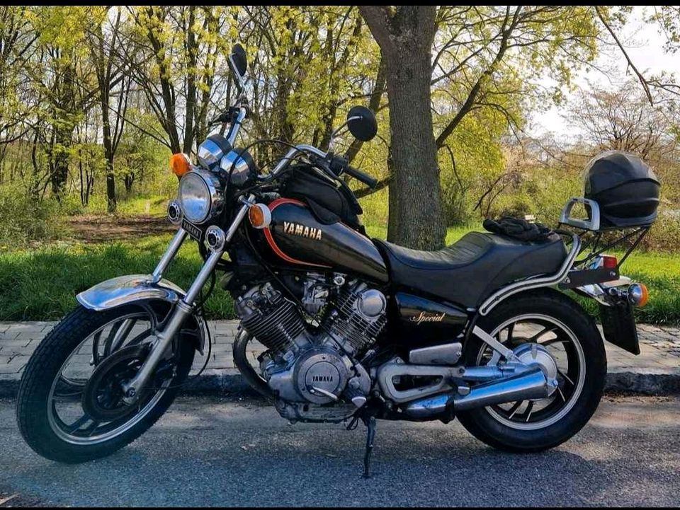 Yamaha Virago 750 Special in Niederviehbach