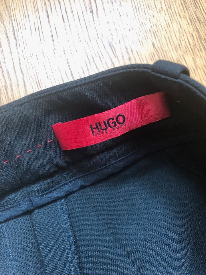 Culotte Hose von HUGO Hugo Boss, Gr. 38, schwarz in München