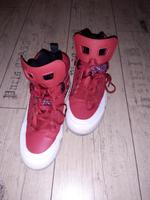 Jordans in Red ;-) Niedersachsen - Werlte  Vorschau
