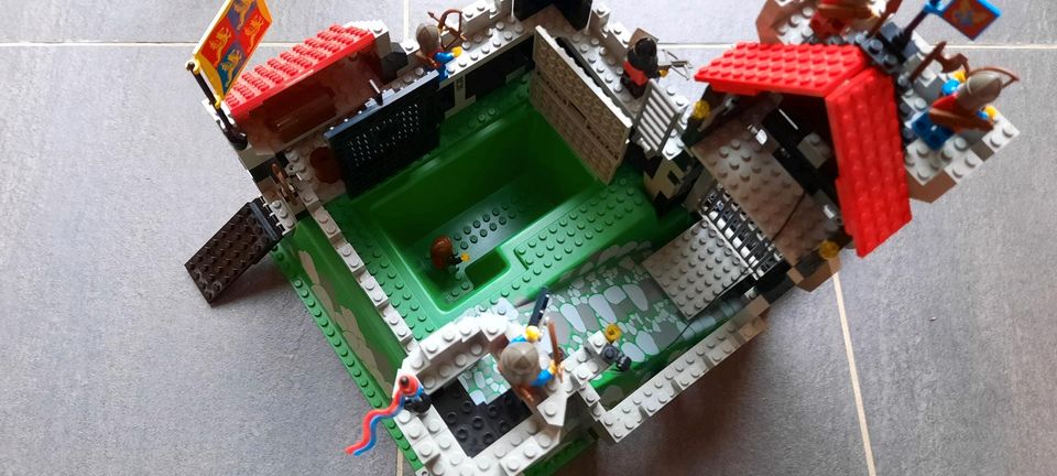 Lego System - Black Knight's Castle inkl. BA in Neunkirchen-Seelscheid